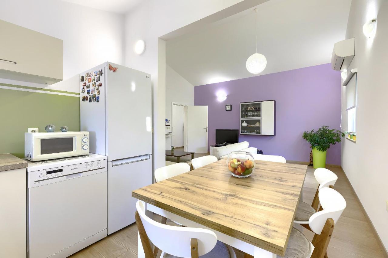 Homestay Pula Extérieur photo