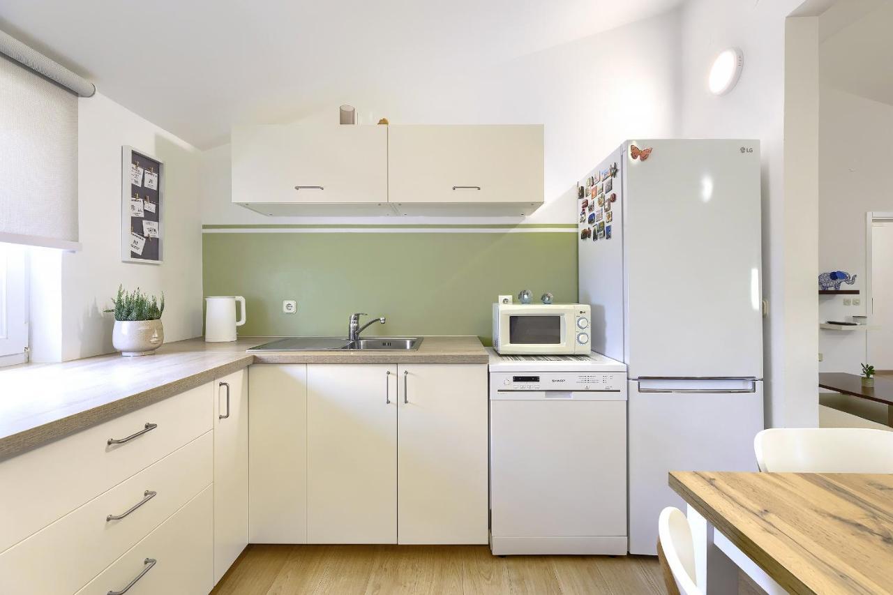Homestay Pula Extérieur photo