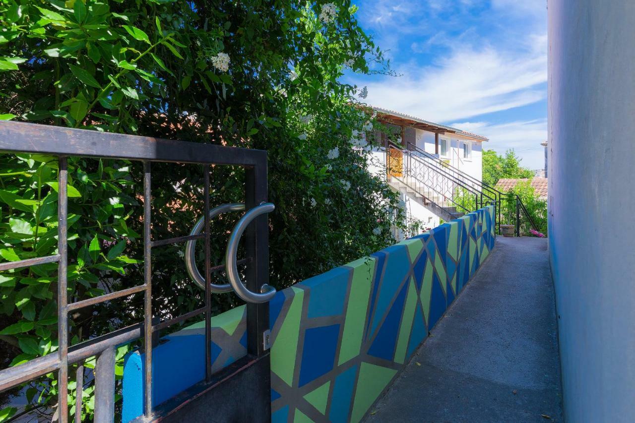 Homestay Pula Extérieur photo